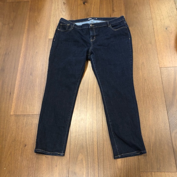 Old Navy Curvy Straight Jeans sz 18 petite - Picture 3 of 5